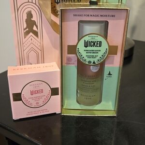 Beekman 1802 Green and Pink Moisture Mist